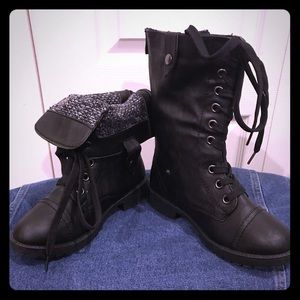 NWOT! Never worn! WANTED combat boots.